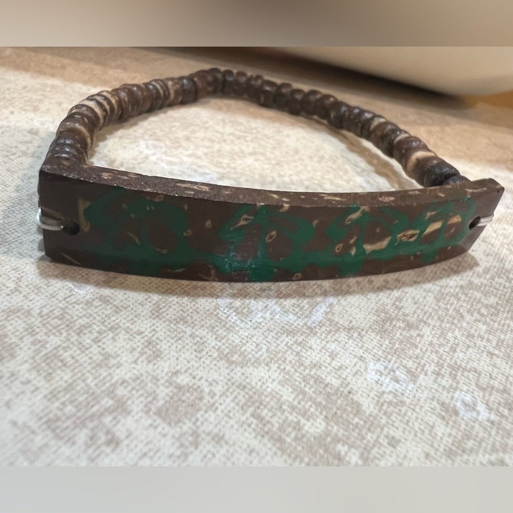 Brown coconut shell from Hawaii Bracelet